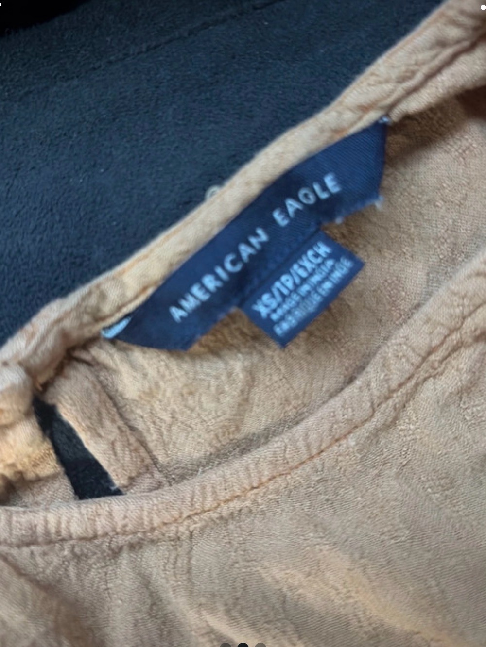 American eagle top - Picture 2 of 2